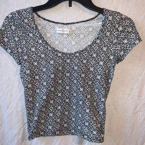 Abercrombie crop top🌻